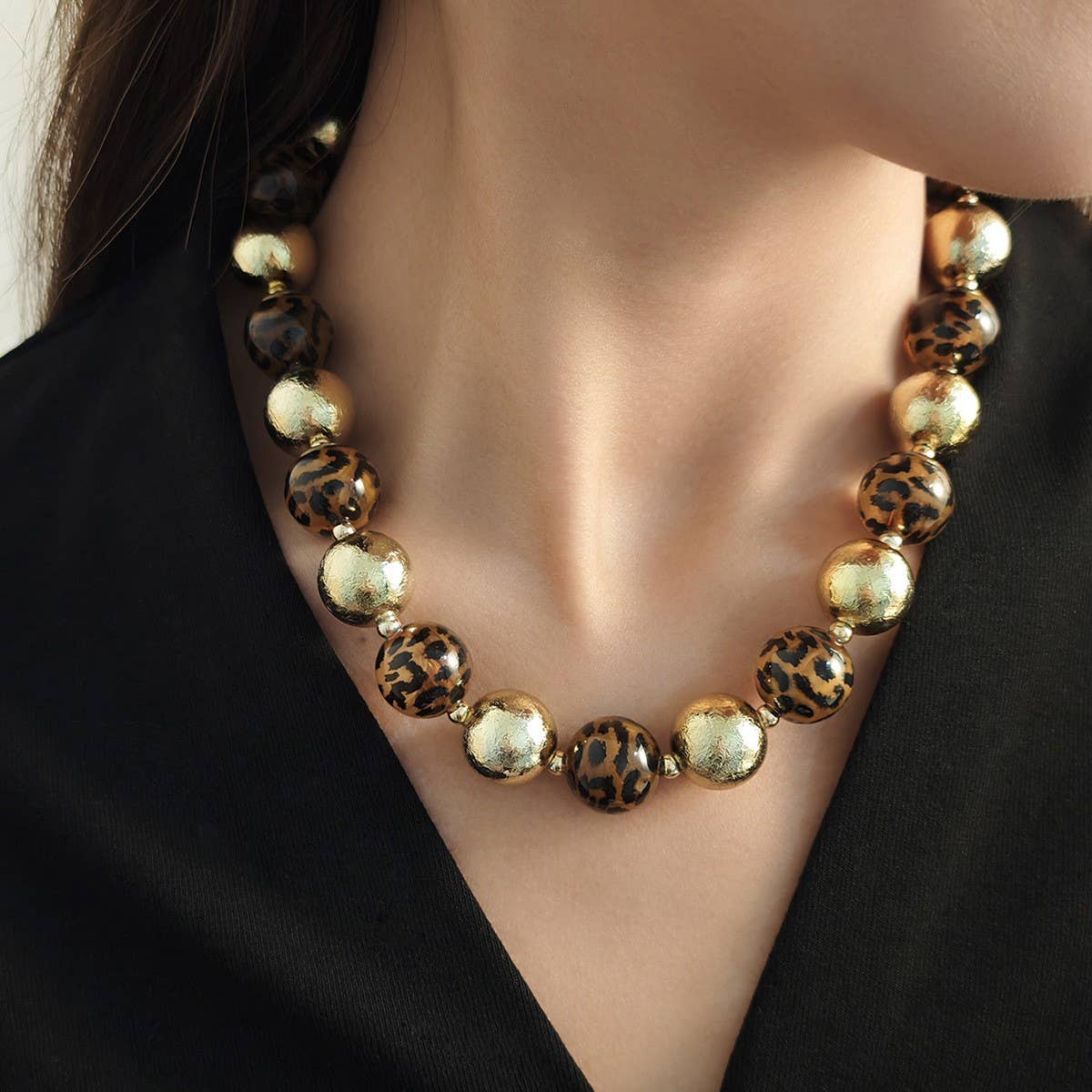 LEOPARD & GOLD CHUNKY BALL BEADED NECKLACE