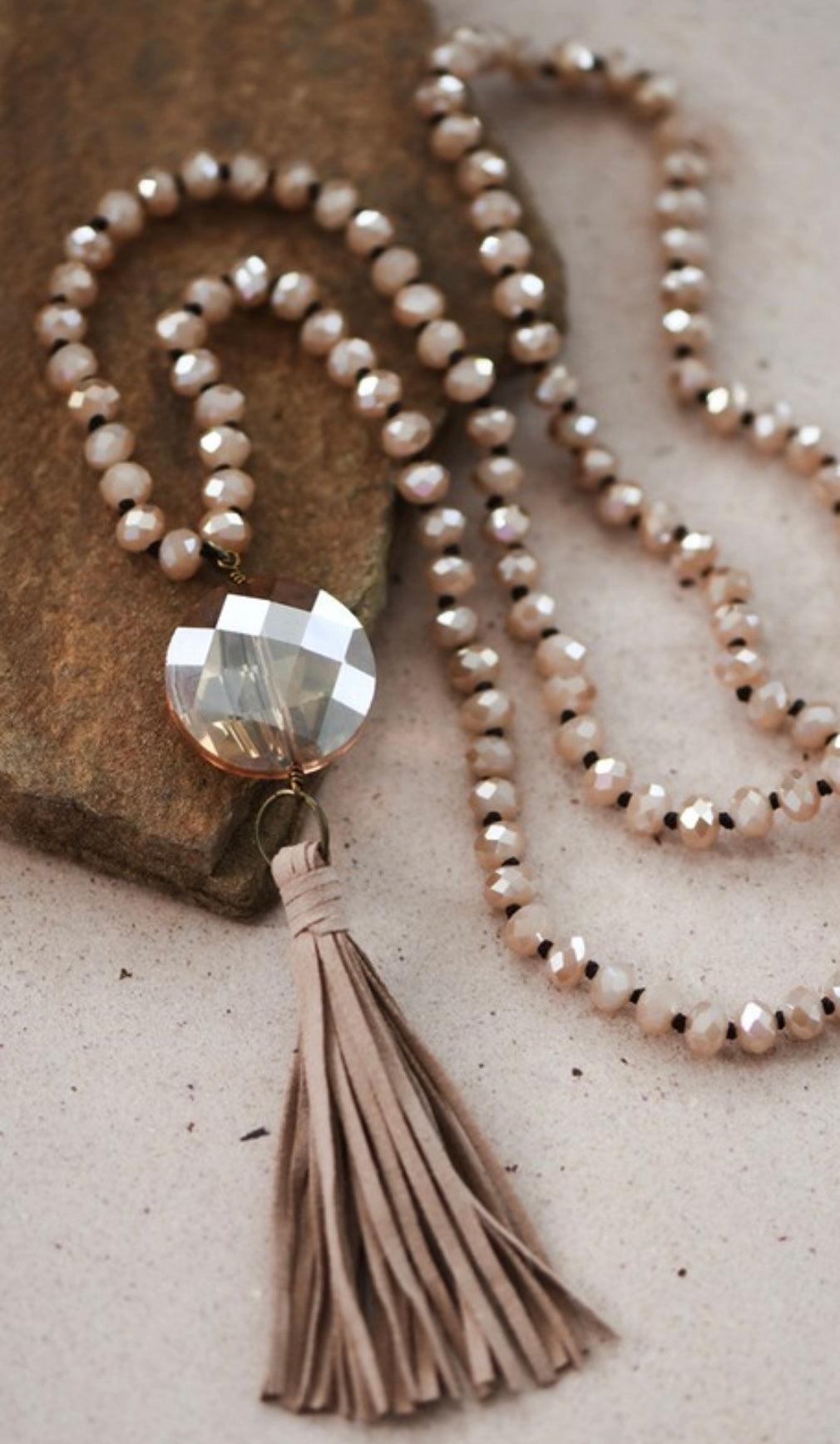 Glass crystal necklace