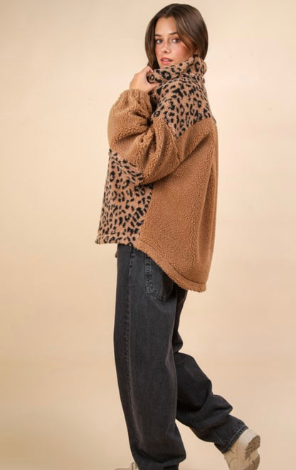 Kelley leopard fleece