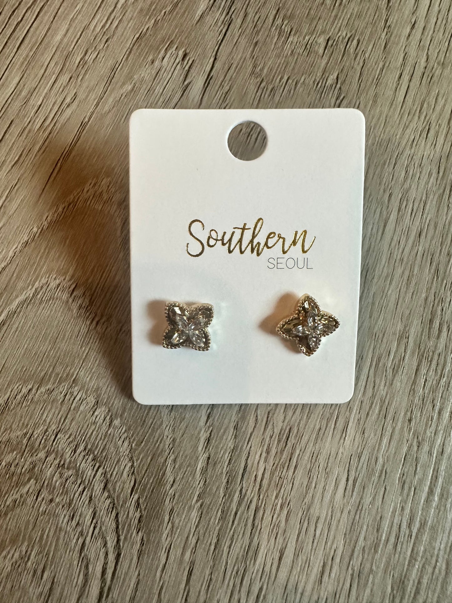 Clover earrings